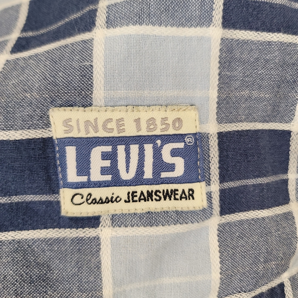 Levi's Button Up - image 5